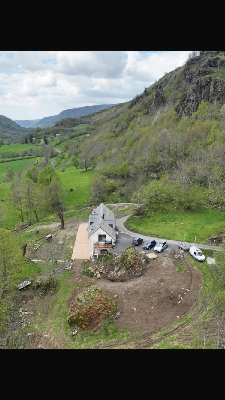 Bed and Breakfast La Lys Martagon Le Falgoux Esterno foto