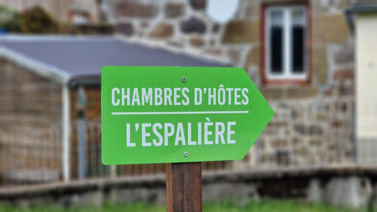 Bed and Breakfast La Lys Martagon Le Falgoux Esterno foto