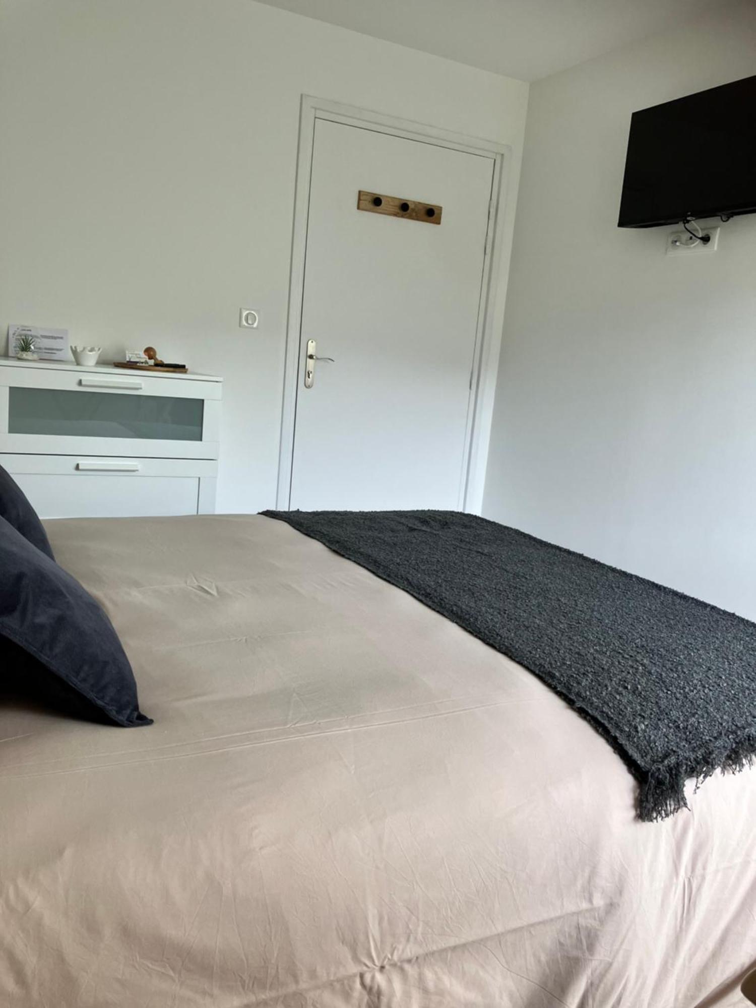 Bed and Breakfast La Lys Martagon Le Falgoux Esterno foto